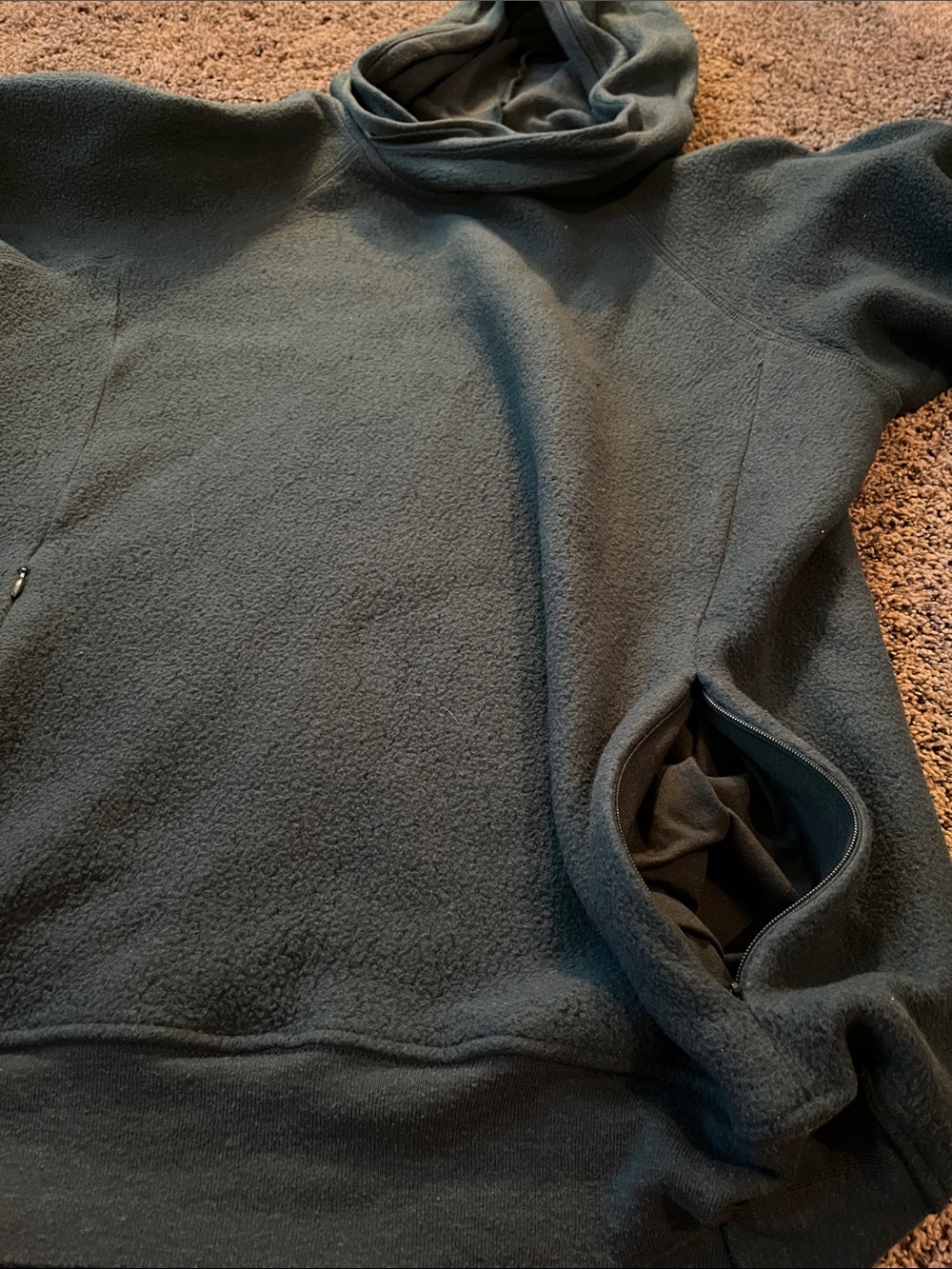 ALO Yoga Men's Crewneck Hoodie in Deep Forest Green small? Zipper pockets. - Picture 6 of 9